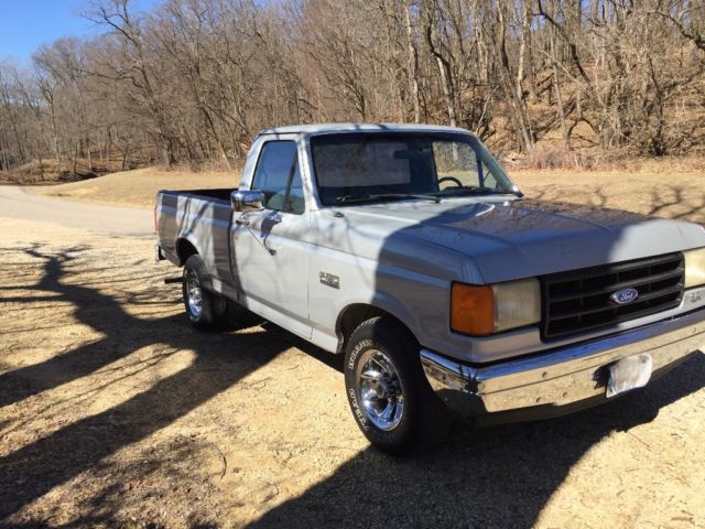 1987 Ford F-100 Base, Cloth - photo 2