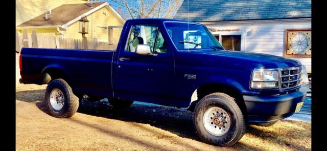 Ford F-150 XL pick up truck blue 6cyl, 5spd manual 1993 1993 Ford F-150 XL