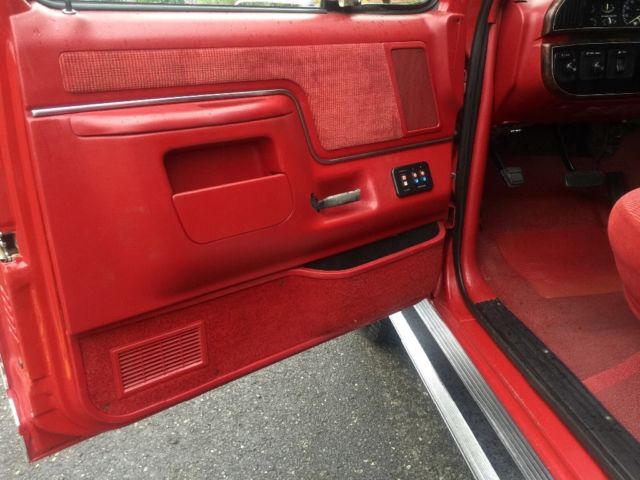 1991 Ford F-250 SUPER CLEAN ALL ORIGINAL LOW MILE 4WD 3/4 TON TRUCK - photo 13