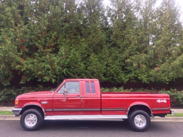 1991 Ford F-250 SUPER CLEAN ALL ORIGINAL LOW MILE 4WD 3/4 TON TRUCK - photo 2