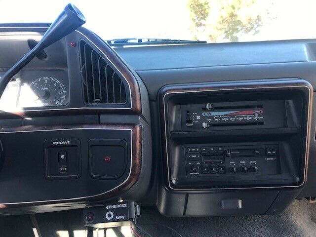 1991 Ford F-350 XLT - photo 8