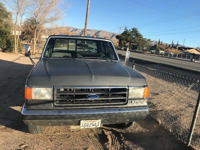 1991 Ford F-350 XLT - photo 2