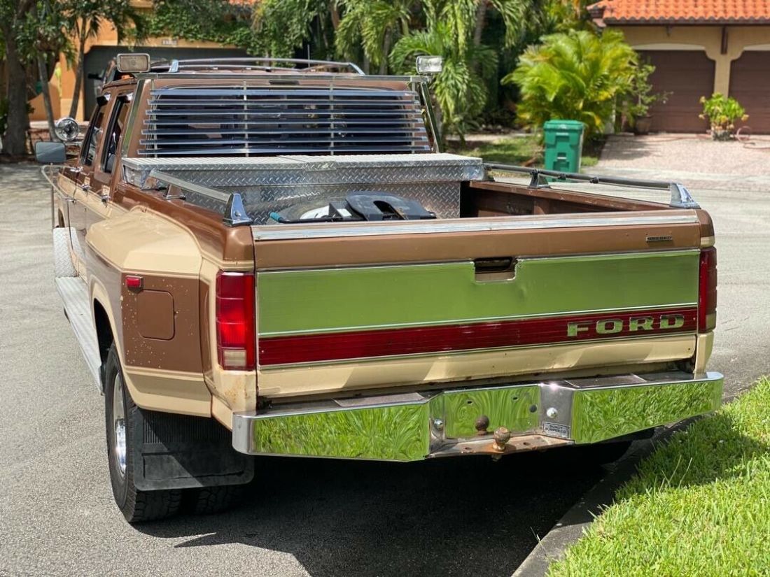 1985 Ford F-350 - photo 3