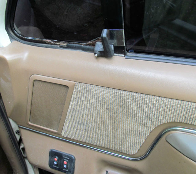 1988 Ford F-350 - photo 13