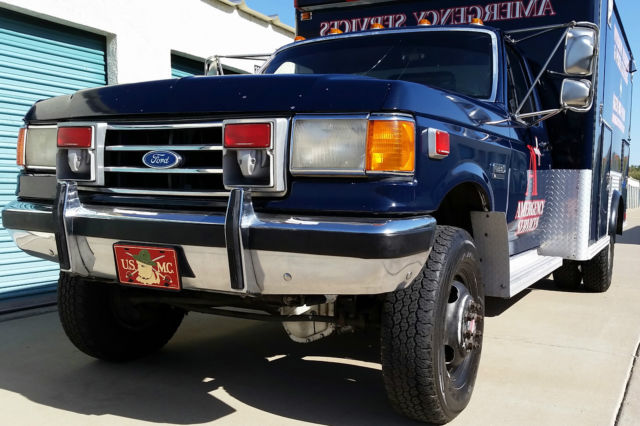 Ford F-350 Diesel Awesome Custom Military 4x4 Ex-FBI Hazmat Abulance Low Miles 1990 Ford F-350 MILITARY CHASSIS M1 4x4 PKG