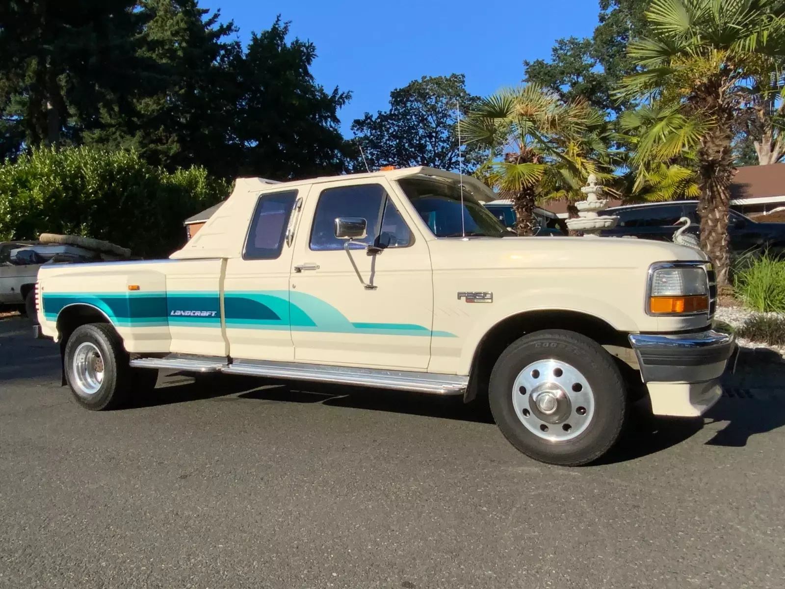 1992 Ford F-350 XLT LANDCRAFT Edition