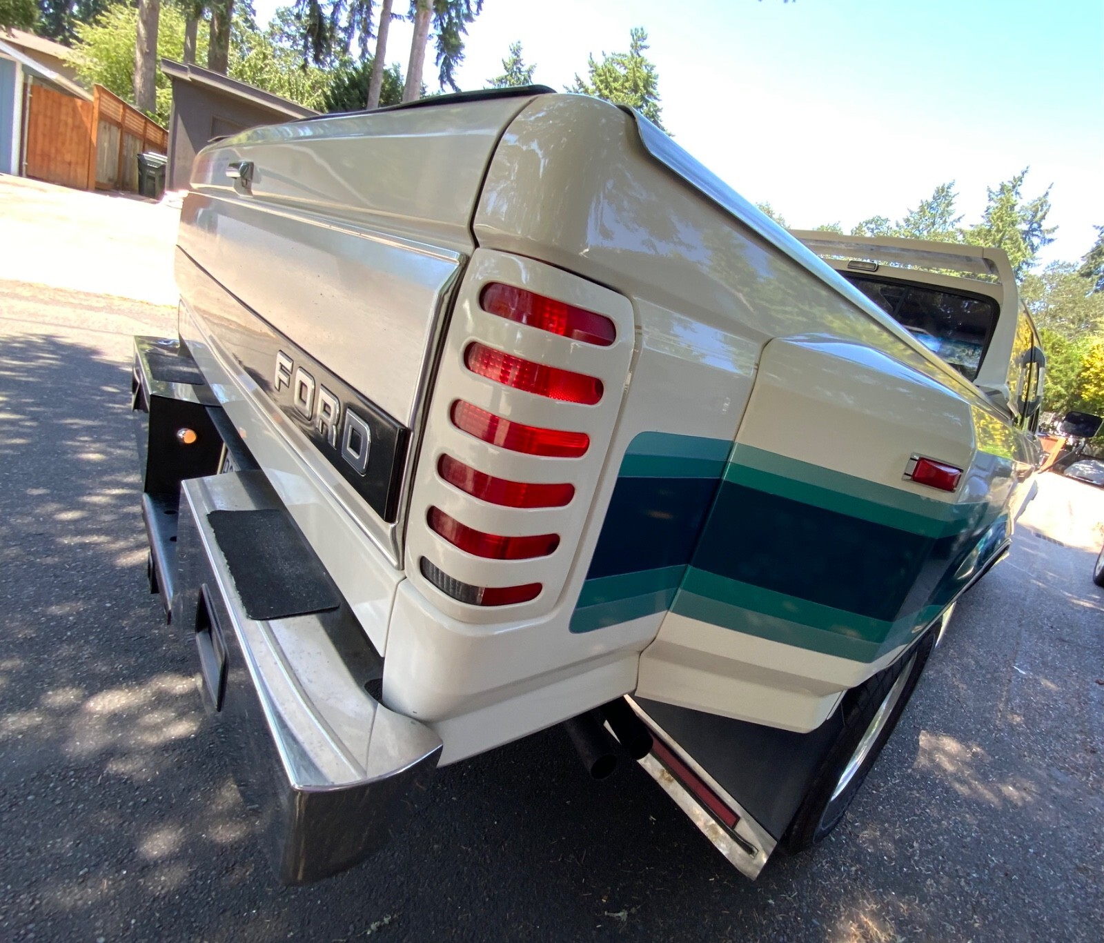 1992 Ford F-350 XLT LANDCRAFT Edition - photo 12