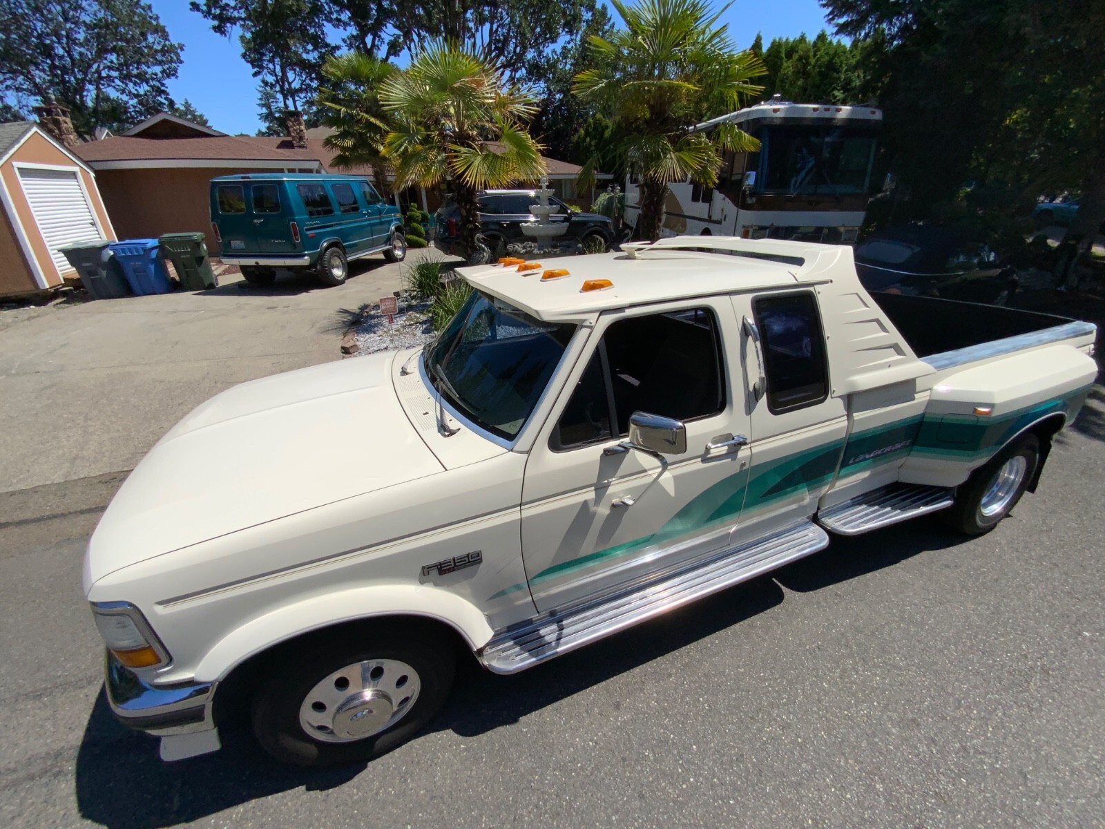1992 Ford F-350 XLT LANDCRAFT Edition - photo 6