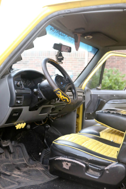 1993 Ford F-350 XLT - photo 6