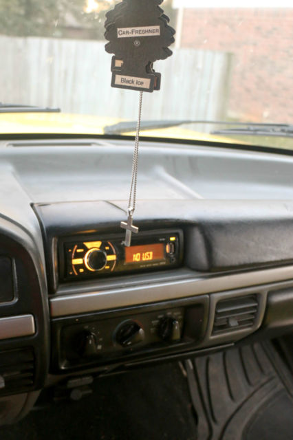 1993 Ford F-350 XLT - photo 8