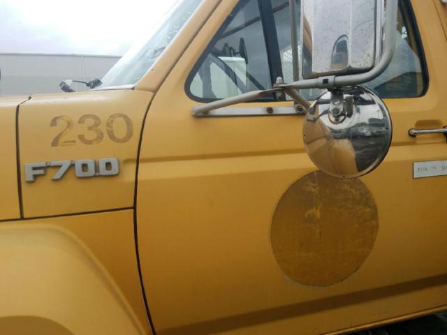 1994 Ford F-550 F-700 series - photo 3