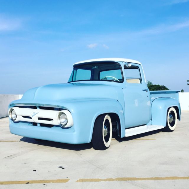 1956 Ford F-100