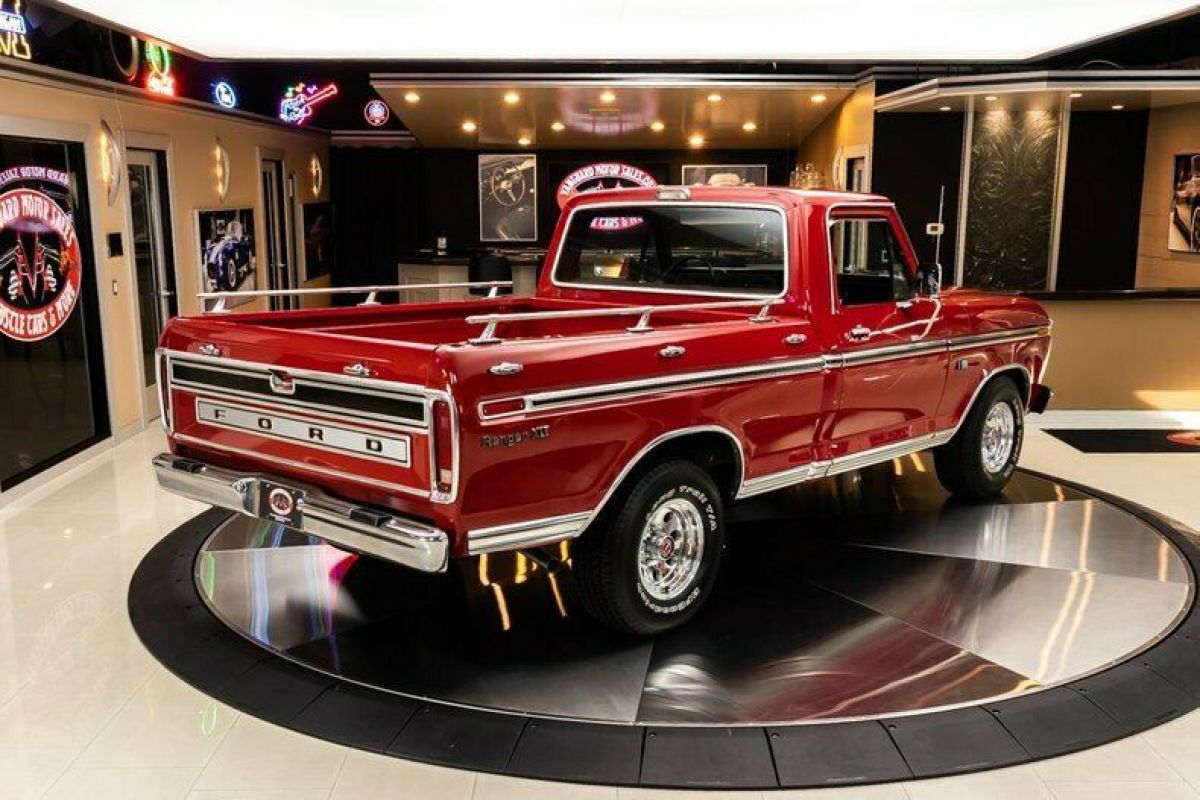 1974 Ford F100 Ranger XLT Pickup - photo 12