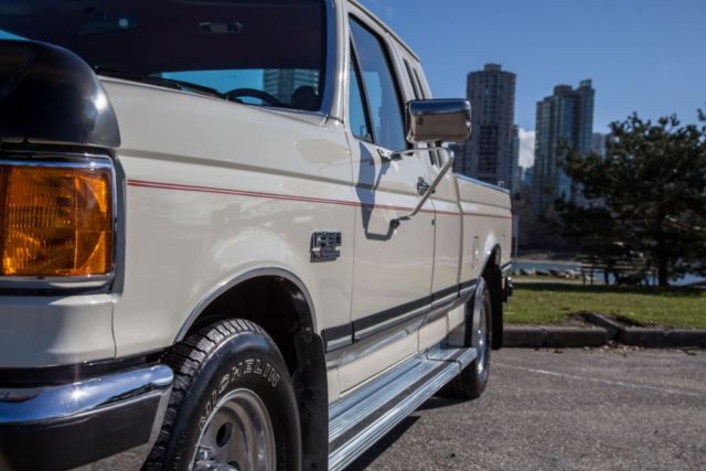 1990 Ford F-150 Supercab XL 4X2 - photo 2