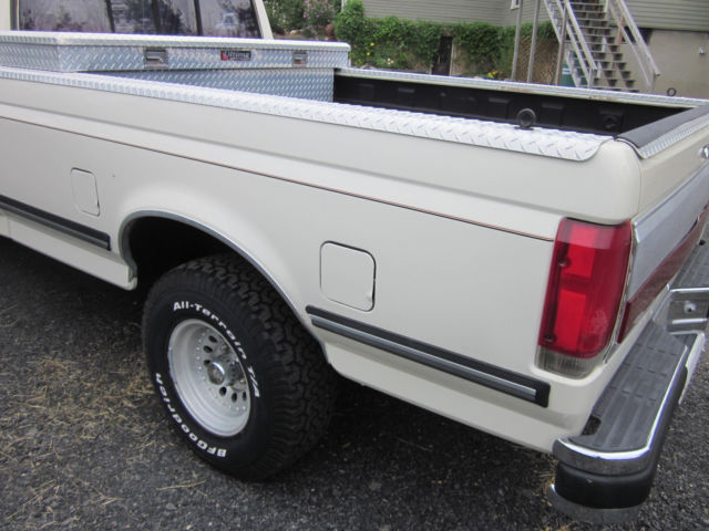 1989 Ford F-150 XLT Lariat - photo 12