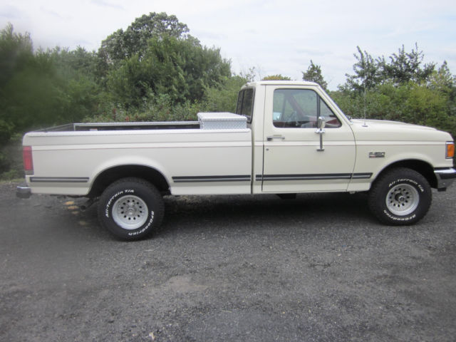 1989 Ford F-150 XLT Lariat - photo 2