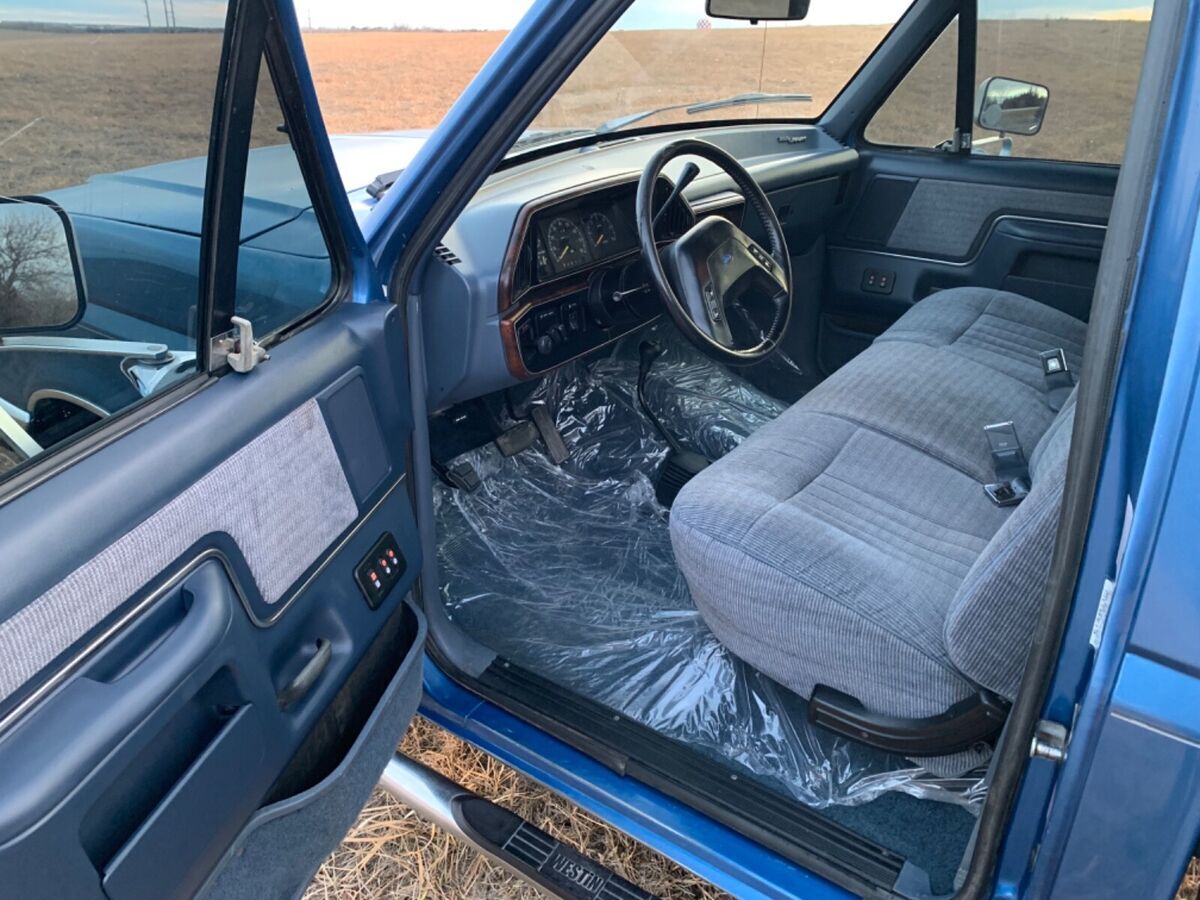 1990 Ford F-150 - photo 7