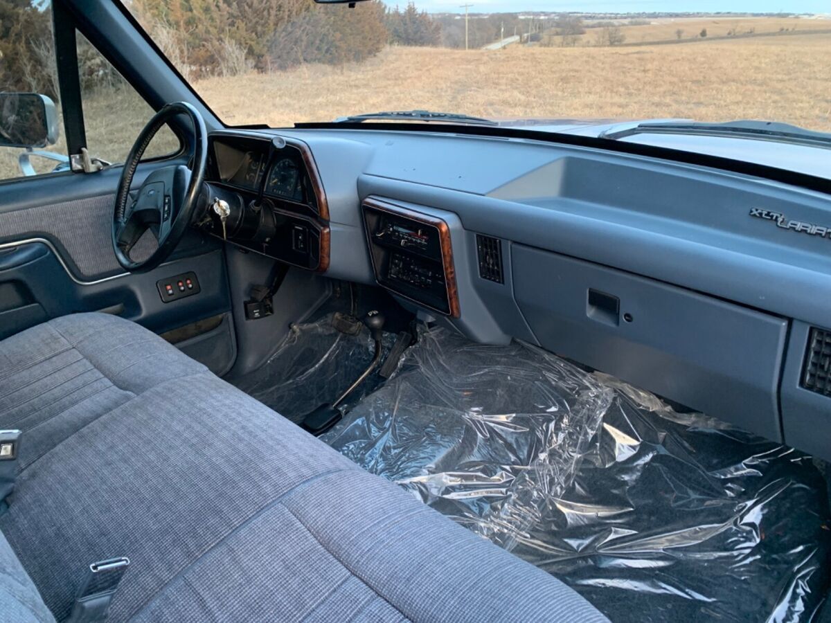 1990 Ford F-150 - photo 8