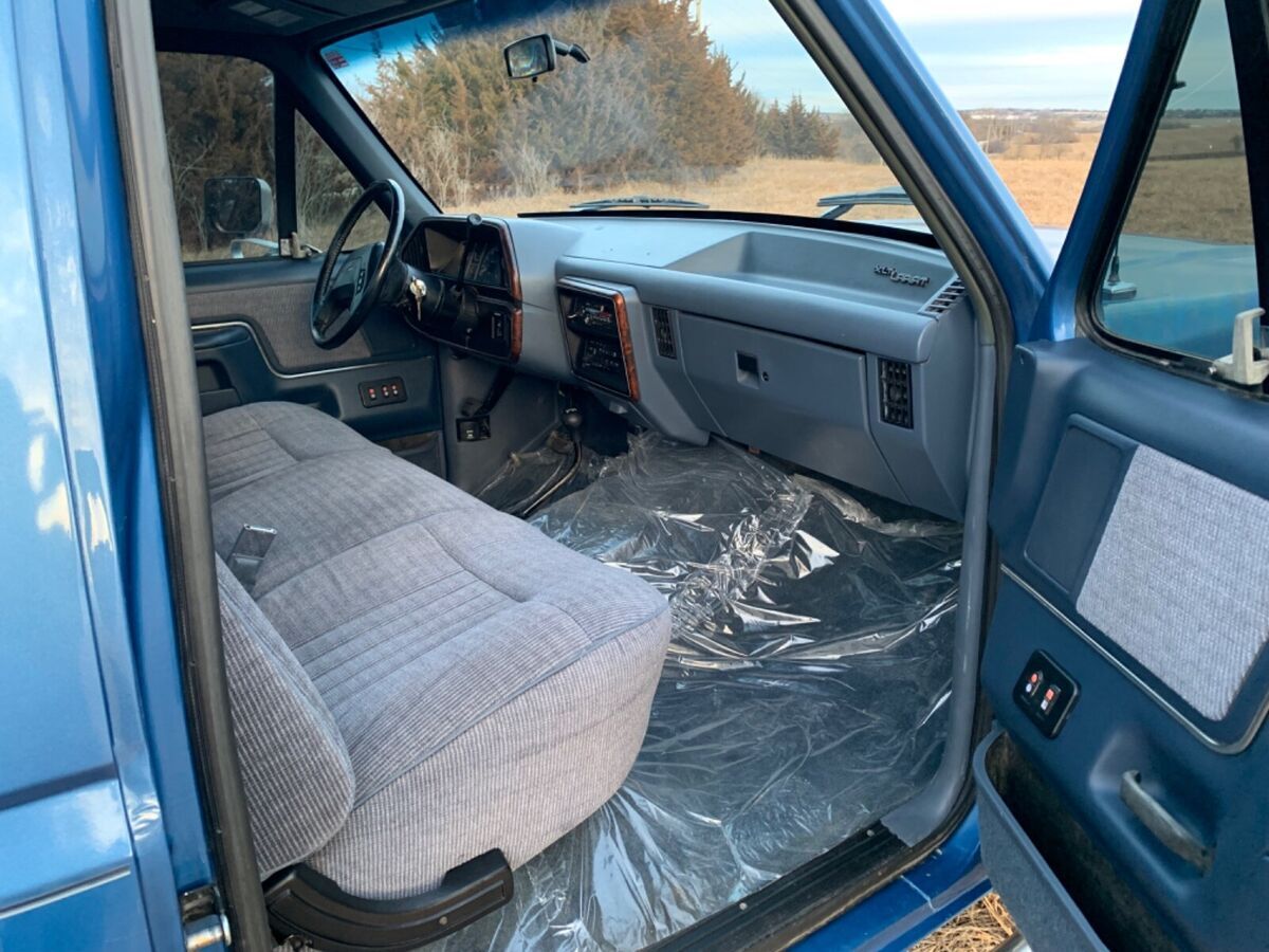 1990 Ford F-150 - photo 9