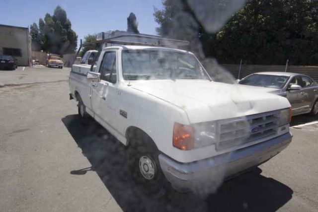 1990 Ford F-150 - photo 2