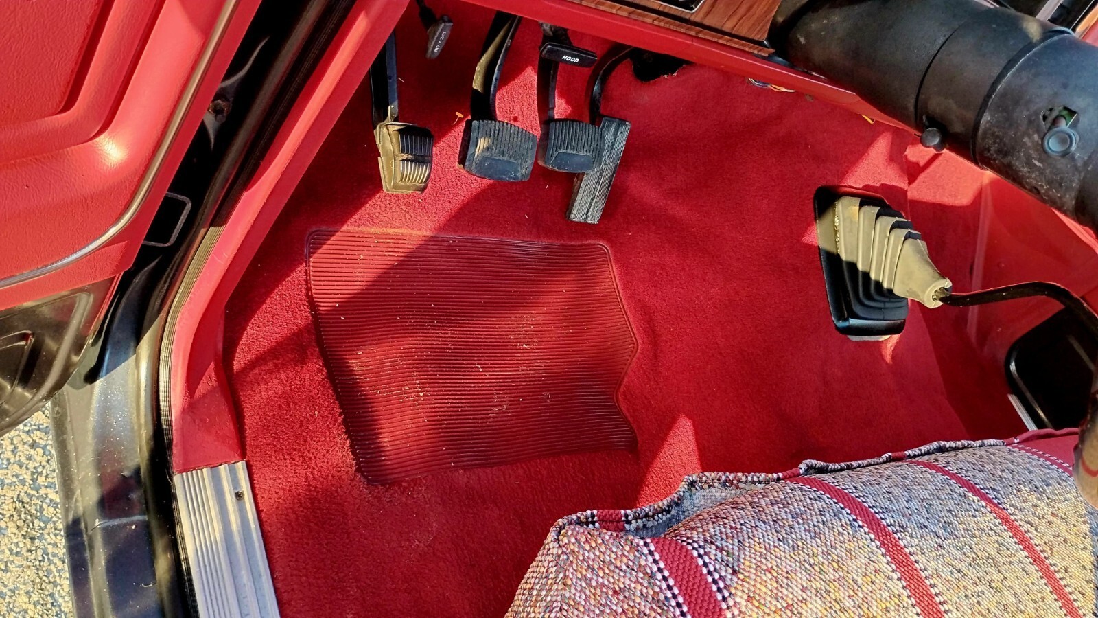 1983 Ford F-250 - photo 9