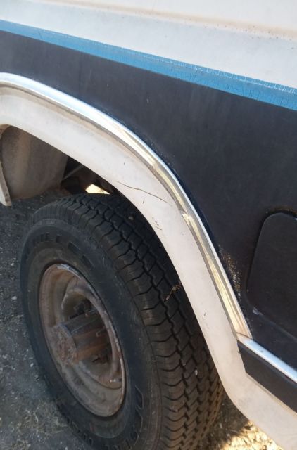 1986 Ford F-250 Lariat - photo 3