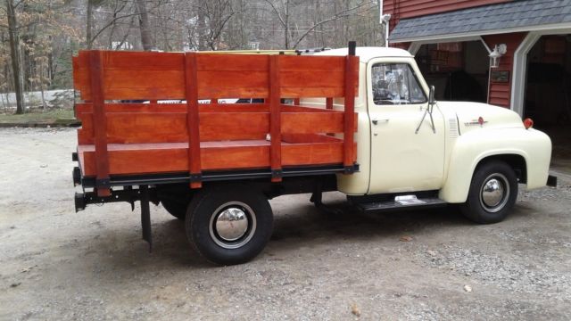 1954 Ford F-250 - photo 4