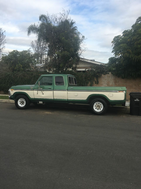 1977 Ford F-250 - photo 2