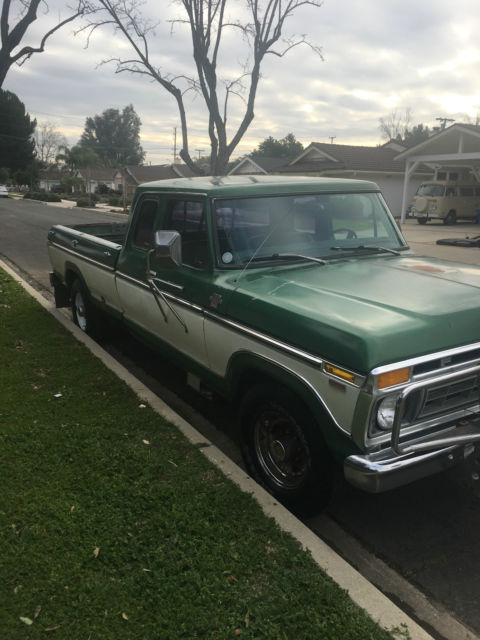 1977 Ford F-250 - photo 4