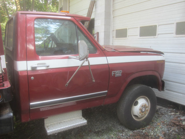 1985 Ford F-350 - photo 2
