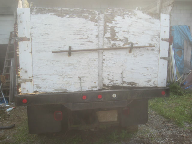 1985 Ford F-350 - photo 9