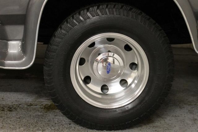 1994 Ford F-350 XLT - photo 8