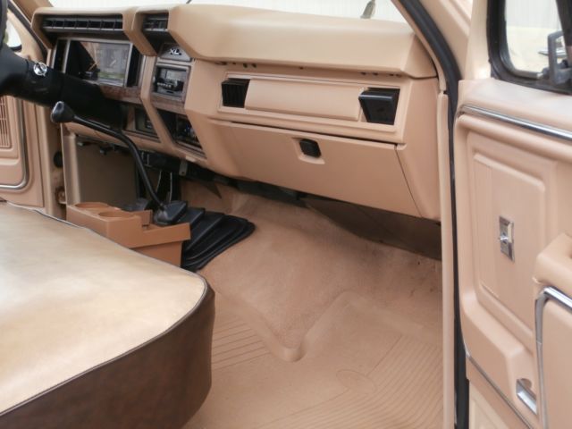 1985 Ford F-350 XLT - photo 9