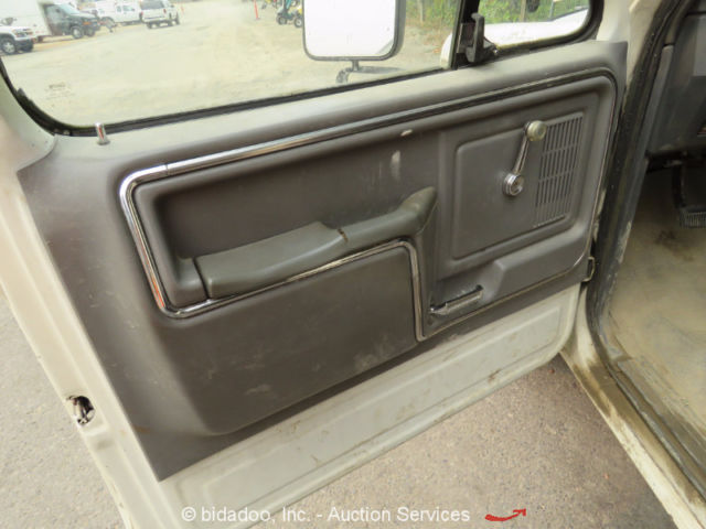 1985 Ford F-350 - photo 11
