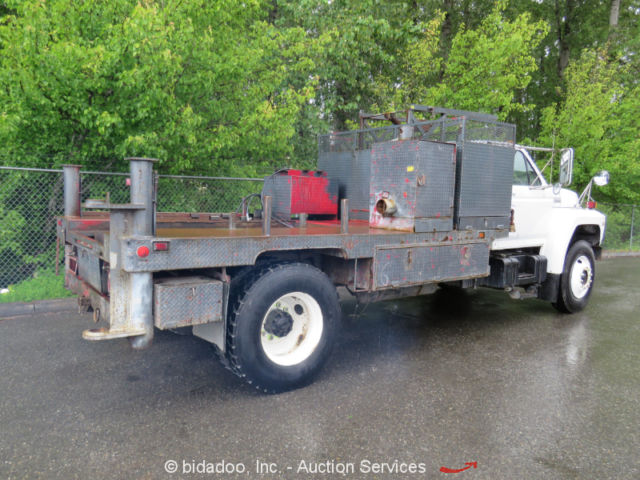 1989 Ford F800 - photo 3