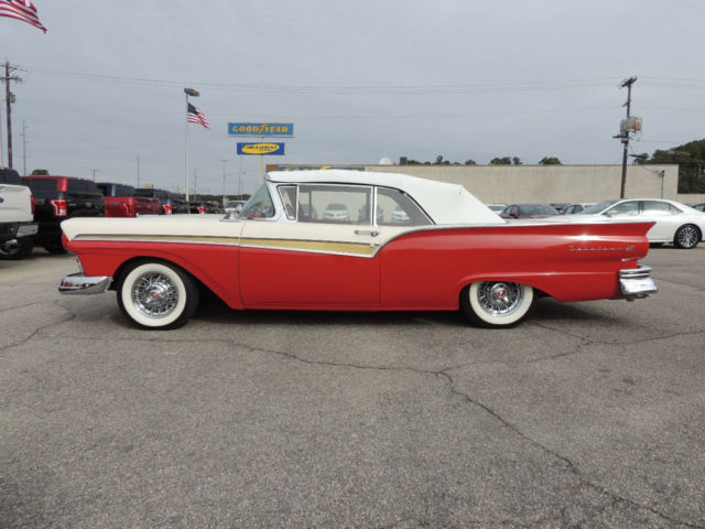 1957 Ford Fairlane - photo 8