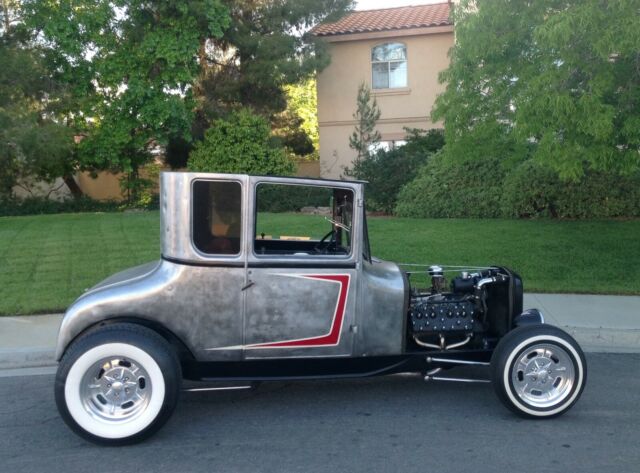1926 Ford 5 window coupe - photo 3