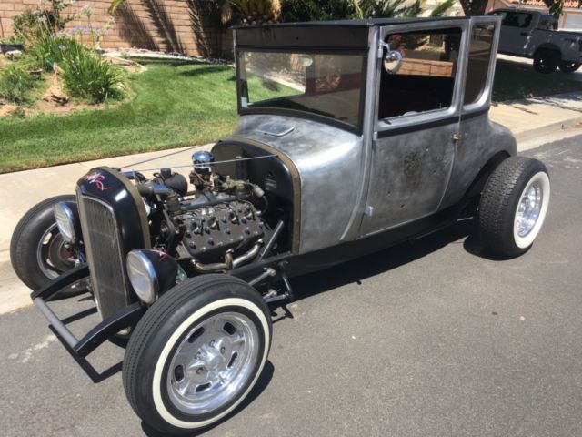1926 Ford Five window coupe - photo 2