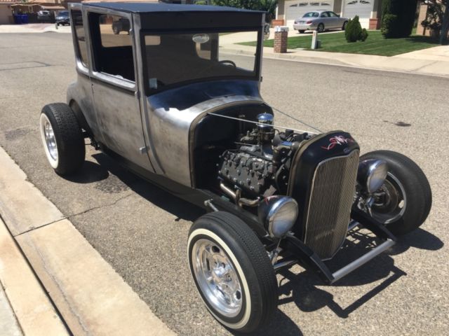 1926 Ford Five window coupe - photo 9