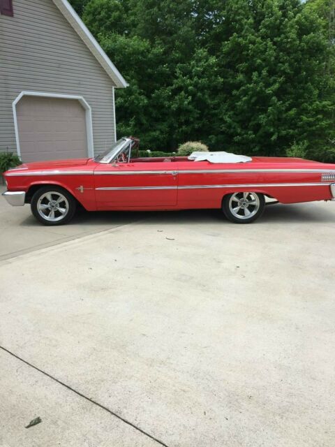 1963 Ford Galaxie - photo 4