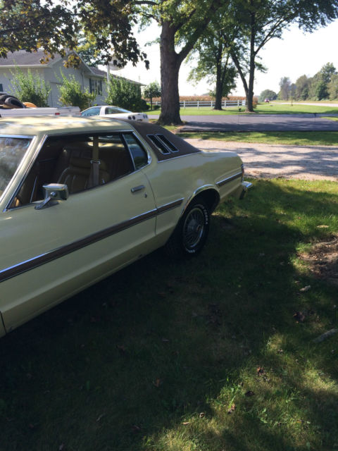 1976 Ford Torino - photo 2