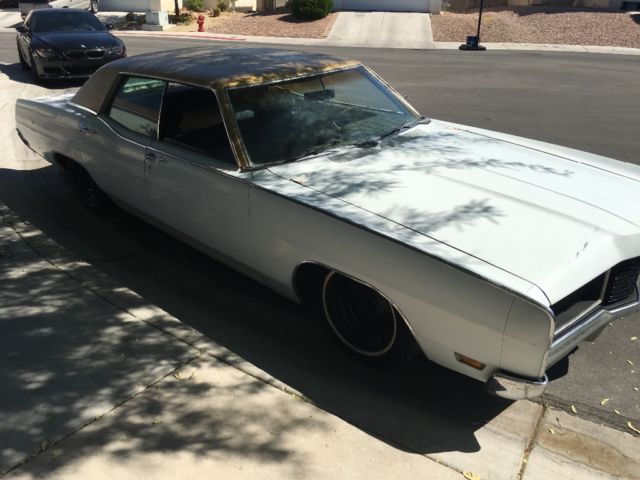 1970 Ford Galaxie - photo 4