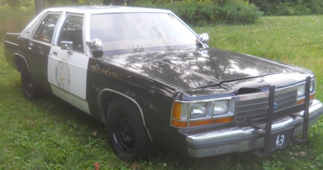 1989 Ford Crown Victoria Movie Car Blues Brothers 2000 Car 43 - photo 2