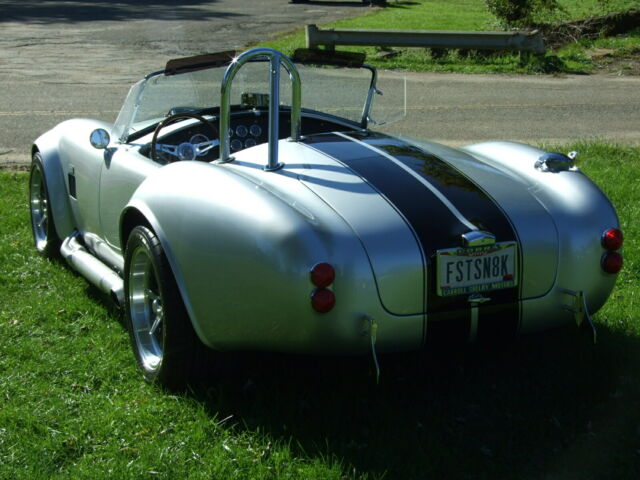 1965 A.C. Cars Replica by Factory Five Racing Shelby A.C. Cobra Mark IV - photo 5