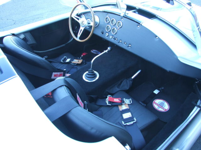 1965 A.C. Cars Replica by Factory Five Racing Shelby A.C. Cobra Mark IV - photo 7