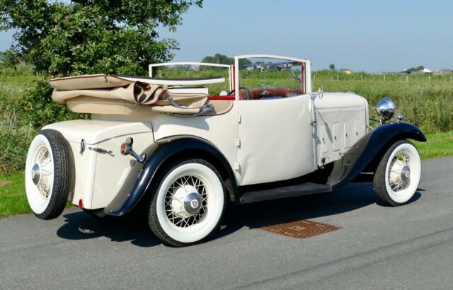 1932 Ford Model 18 V8 VandenPlas Cabriolet - photo 8