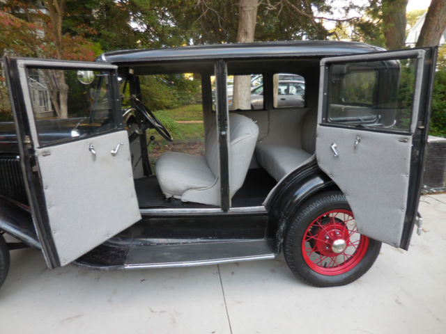 1930 Ford Model A Fordor - photo 5