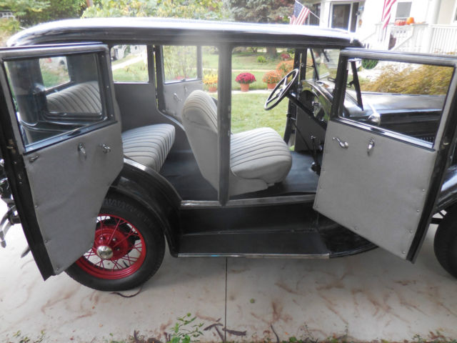 1930 Ford Model A Fordor - photo 6