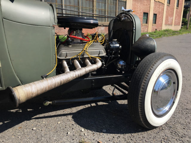 1930 Ford Model A - photo 9