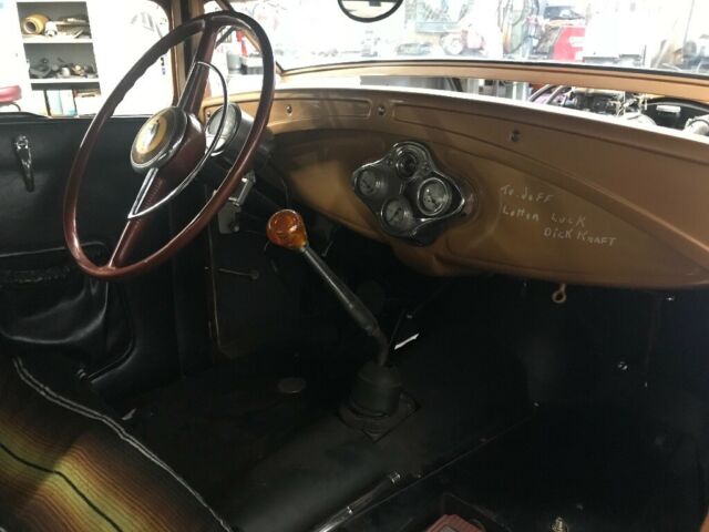 1930 Ford Model A - photo 12